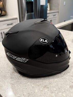 Nexx Full Face Motorcycle Helmet – Matte Black – Tinted Visor – DOT – Excellent